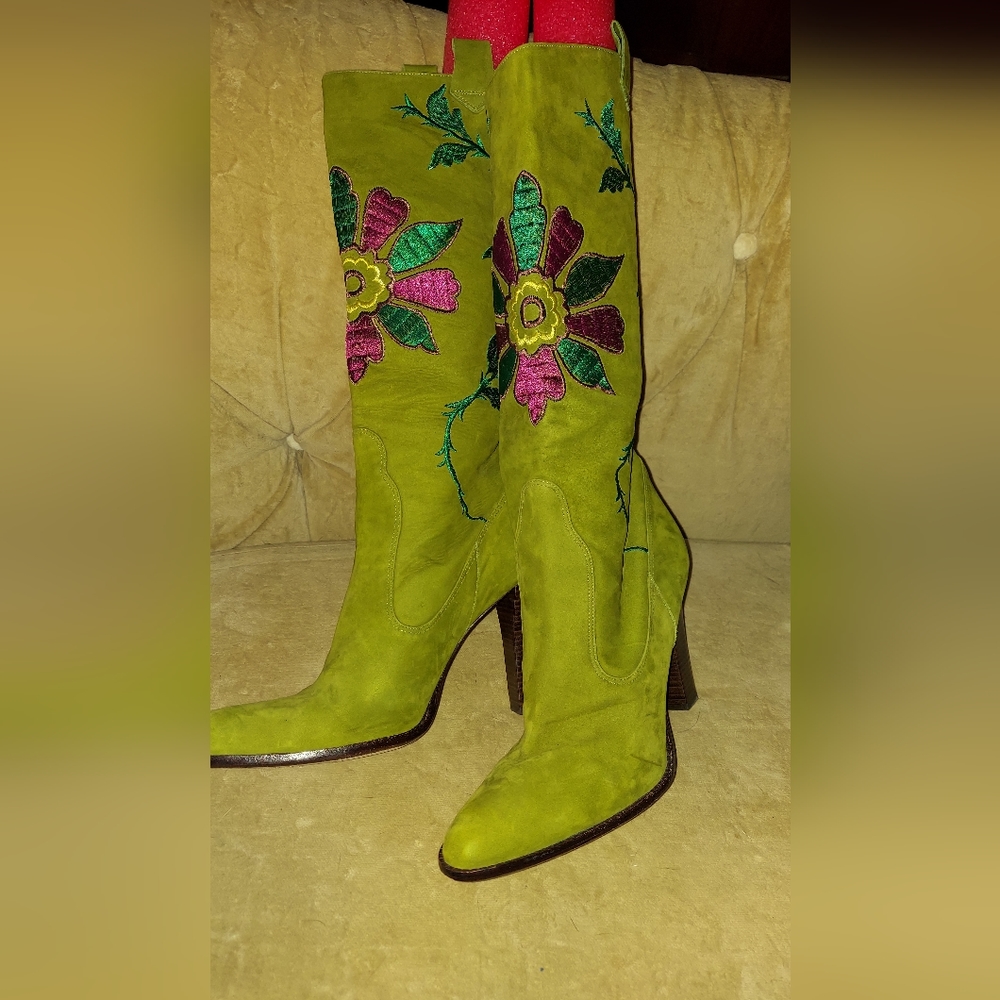Vince Camuto Imagine Green Suede Boots